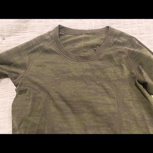Lululemon Swiftly Tech Longsleeve - Green Camo - 6